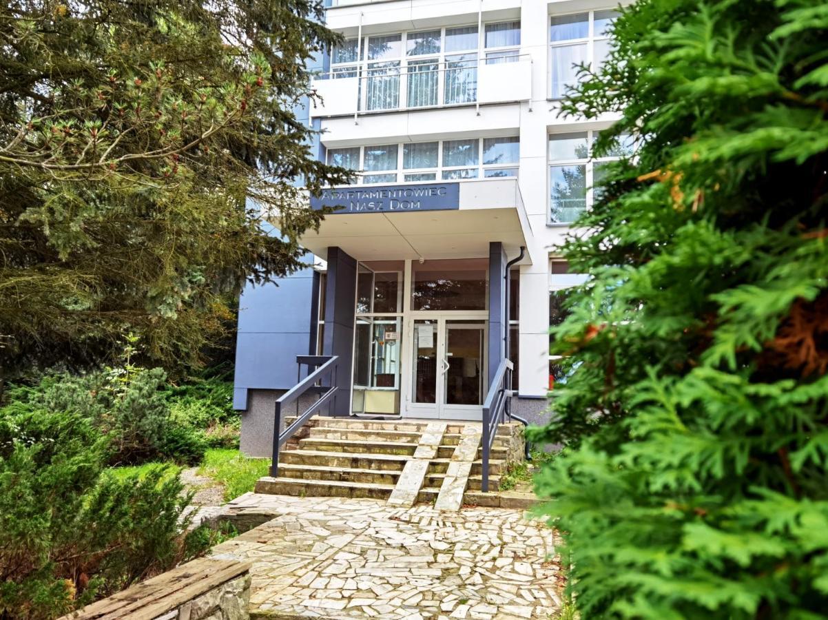 Apartament Z Widokiem Na Park Polanica-Zdrój Exterior foto